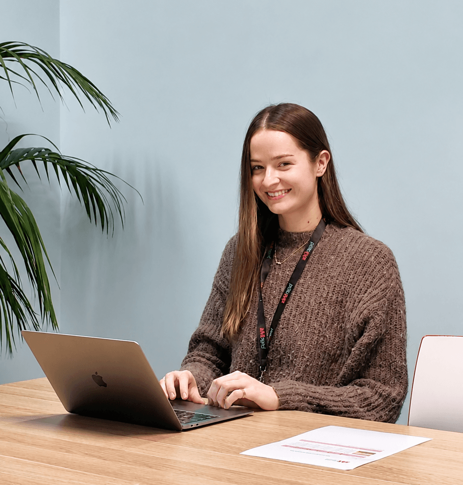 Niamh Cunningham, Aktrapid Nursing Agency